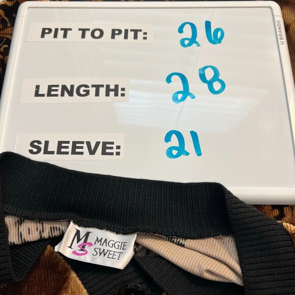 Maggie Sweet Vintage USA Made Animal Print Velvet Cardigan Size 1X Petite - Picture 3 of 4